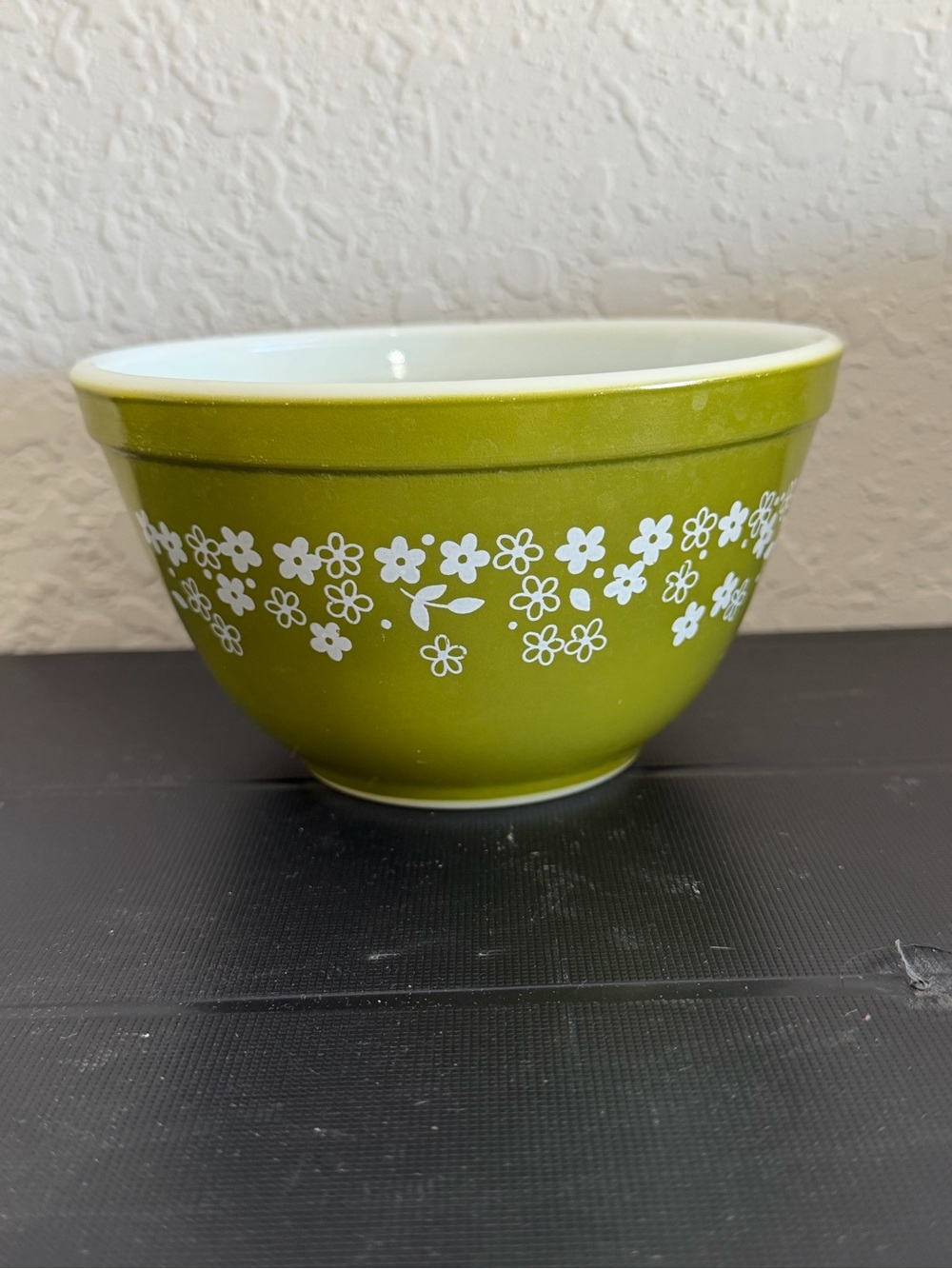Vintage Pyrex #491 750ml Avocado Green Crazy Daisy Spring Blossom Mixing Bowl